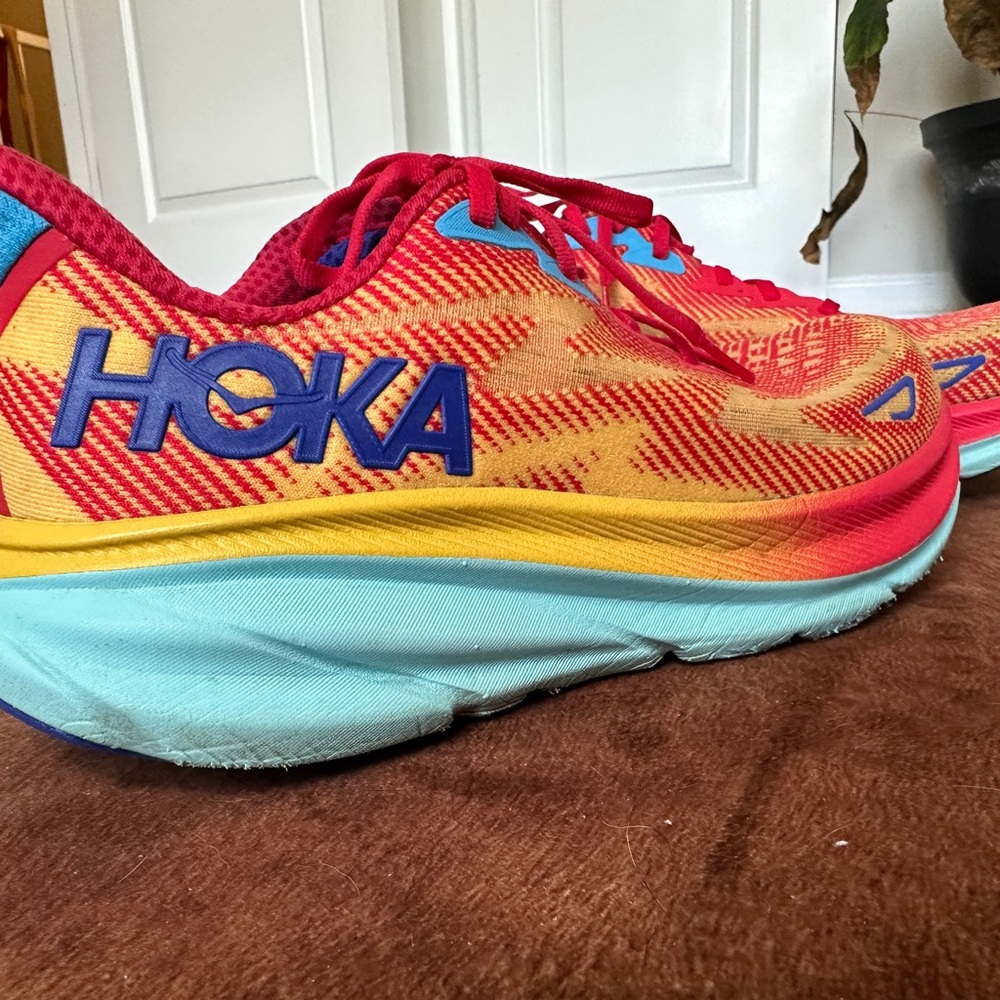 Hoka Clifton 9 Men’s Sneaker